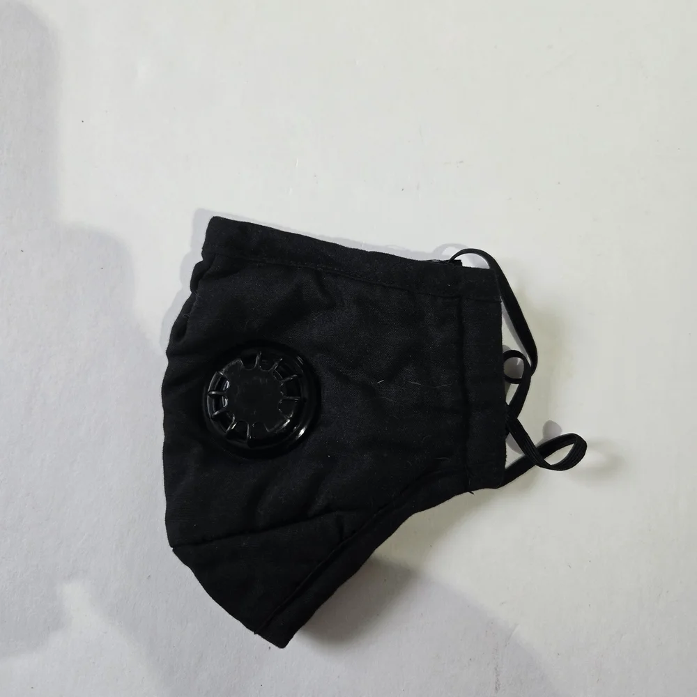Black Face Mask with Vent